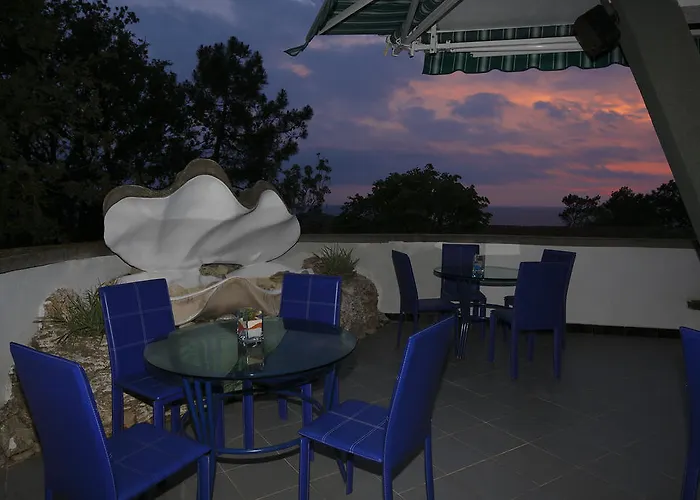 Хотел елмар 3*