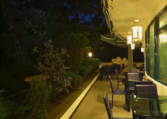 Хотел елмар 3*